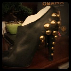 Authentic Gucci Booties!